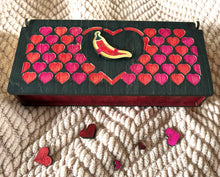 Load image into Gallery viewer, Valentine’s Day keepsake box DIY kit