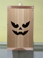 Load image into Gallery viewer, Halloween Jack-O-Lantern Box