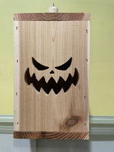Load image into Gallery viewer, Halloween Jack-O-Lantern Box