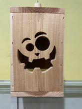 Load image into Gallery viewer, Halloween Jack-O-Lantern Box
